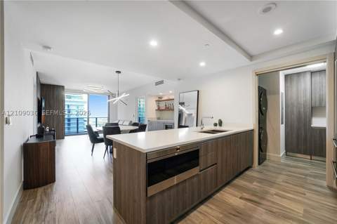 801 S Miami Ave 4410, Miami FL - photo 10 of 79