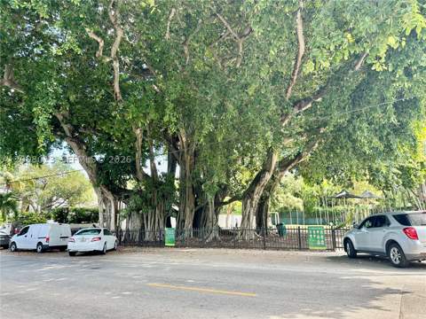 2860 SW 22nd Ave, Miami FL - photo 16 of 25