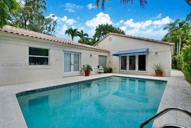 3 bedroom SingleFamilyResidence at 2860 SW 22nd Ave, Rhodes Amd New Bisc, Miami — photo 5