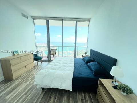 888 Biscayne Blvd 4807, Miami FL - photo 11 of 13
