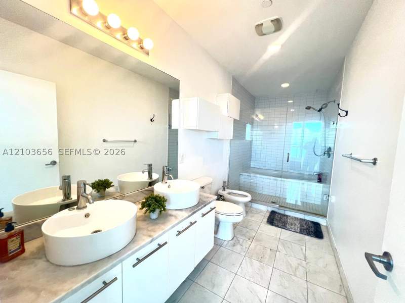 1 bedroom Condominium at 888 Biscayne Blvd 4807, Marinablue Condo, Miami — photo 5