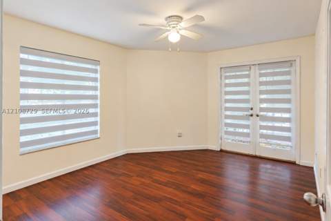 7246 SW 146th St Cir, Palmetto Bay FL - photo 20 of 47