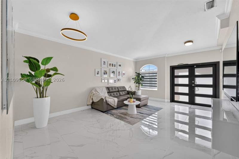 3 bedroom SingleFamilyResidence at 7721 NW 201st Ter, North Palm Estates Homes, Hialeah — photo 5