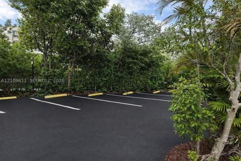 77 Crandon Blvd 3C, Key Biscayne FL - photo 22 of 24