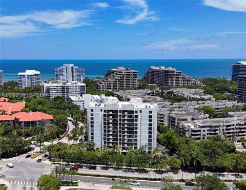 77 Crandon Blvd 3C, Key Biscayne FL - photo 23 of 24