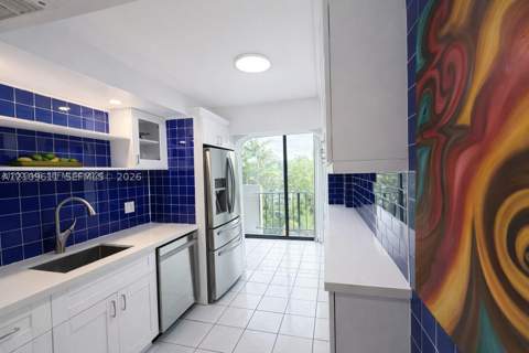 77 Crandon Blvd 3C, Key Biscayne FL - photo 6 of 24