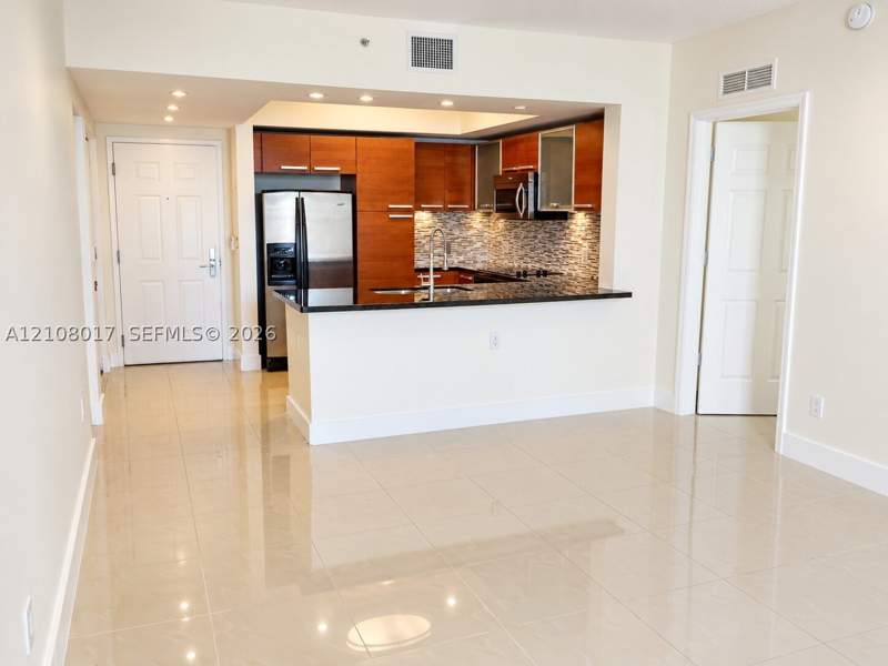 1 bedroom Condominium at 2030 S Douglas Rd 414, The Minorca Condo, Coral Gables — photo 4