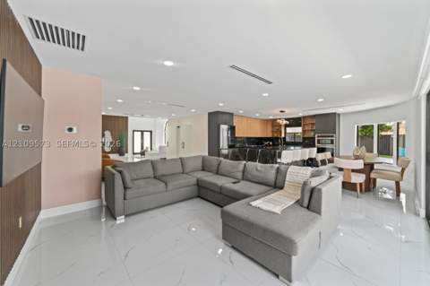 990 NW 131st Ave, Miami FL - photo 17 of 62