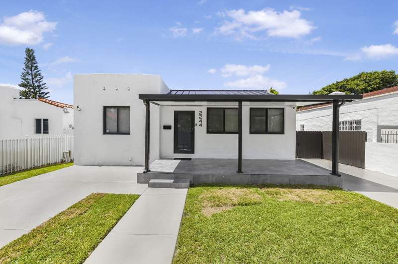 3 bedroom SingleFamilyResidence at 2244 SW 10th Street, Byan Park, Miami — photo 5