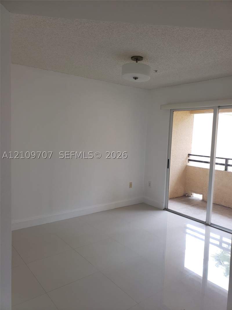 2 bedroom Villa at 9687 SW 138th Ave Qb2L, Esprit Condo, Miami — photo 4