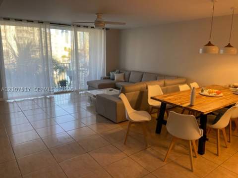 16531 NE 35th Ave 402-11, North Miami Beach FL - photo 12 of 32