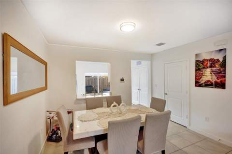 540 NE 4th Terrace, Florida City FL - photo 6 of 55