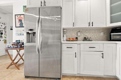 1710 NW 6th Street, Miami FL - photo 10 of 26