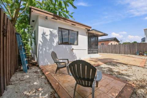 1710 NW 6th Street, Miami FL - photo 24 of 26