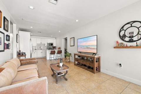 1710 NW 6th Street, Miami FL - photo 6 of 26