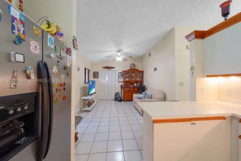 10241 NW 125th St, Hialeah Gardens FL - photo 10 of 43