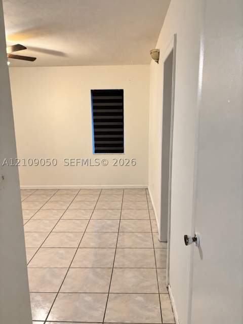 12054 SW 117th Ter, Miami FL - photo 10 of 31