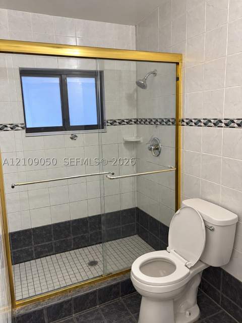 12054 SW 117th Ter, Miami FL - photo 6 of 31