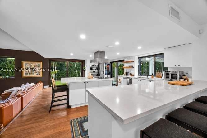 4 bedroom SingleFamilyResidence at 11471 SW 103rd St, Glen Cove Sec 2, Miami — photo 5