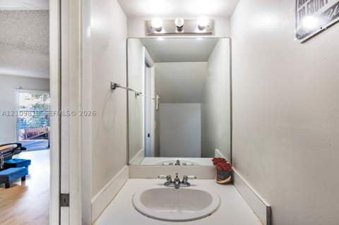 6870 SW 45th Ln 8, Miami FL - photo 11 of 20