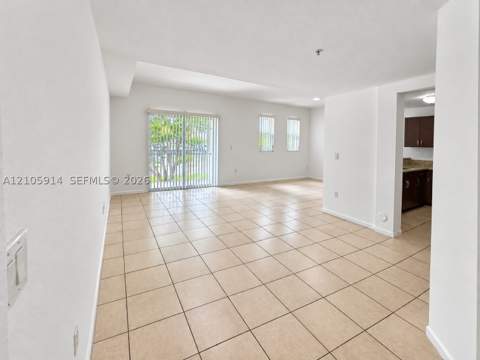 11102 NW 83rd St 216, Doral FL - photo 8 of 38