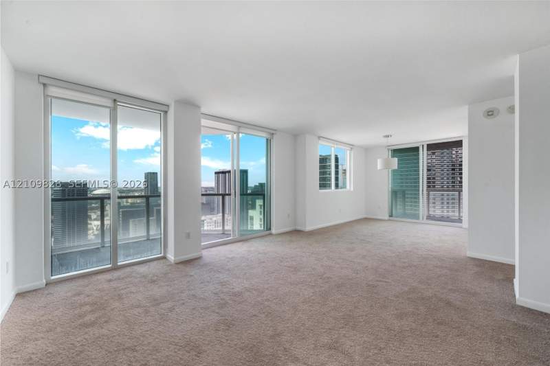 2 bedroom Condominium at 244 Biscayne Blvd 3808, Vizcayne North Condo, Miami — photo 3