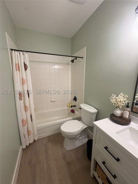 1495 NE 33rd Ave 205, Homestead FL - photo 12 of 28
