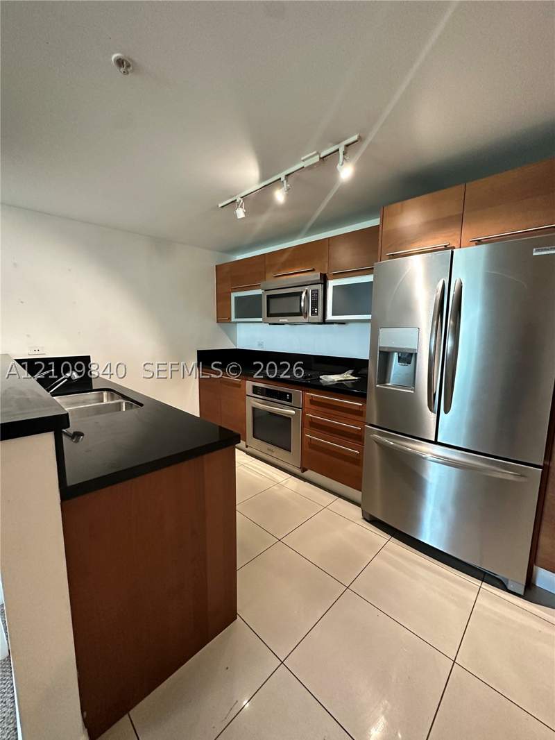 2 bedroom Condominium at 244 Biscayne Blvd 703, Vizcayne North Condo, Miami — photo 2