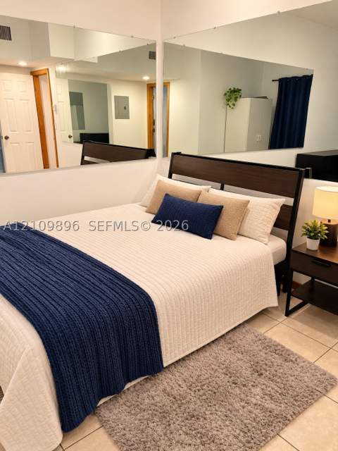 1840 James Ave 4, Miami Beach FL - photo 6 of 7