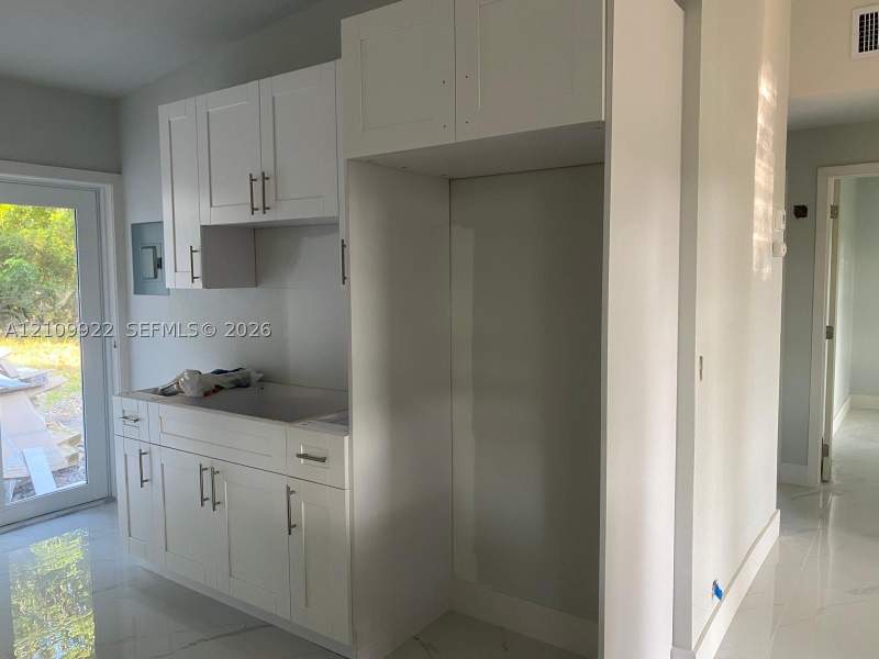2 bedroom SingleFamilyResidence at 16525 NW 22nd Ct, Bunche Park, Miami Gardens — photo 5