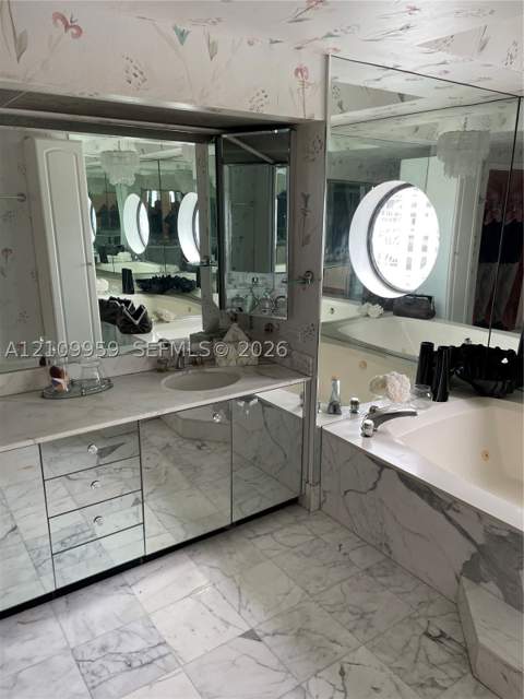 20191 E Country Club Dr 2601, Aventura FL - photo 13 of 16