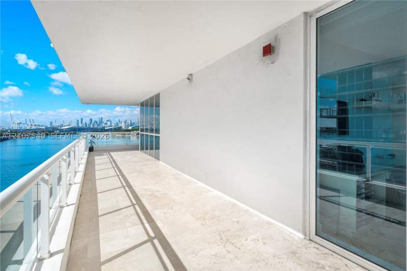 2 bedroom Condominium at 540 West Ave 911, The Bentley Bay Condo, Miami Beach — photo 5
