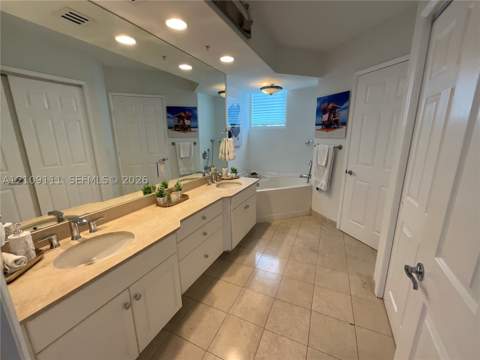 3370 Hidden Bay Dr 801, Aventura FL - photo 17 of 35