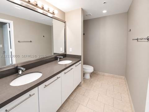 90 SW 3rd St 3212, Miami FL - photo 10 of 25