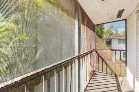 13946 NE 4th Ave C B 13946, Miami FL - photo 10 of 14