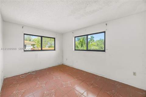13946 NE 4th Ave C B 13946, Miami FL - photo 9 of 14