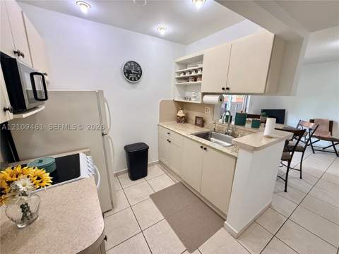 10776 N Kendall Dr F11, Miami FL - photo 10 of 22