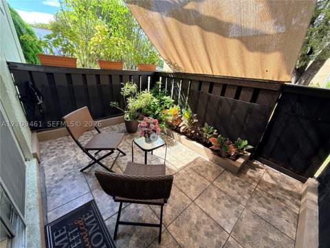 10776 N Kendall Dr F11, Miami FL - photo 7 of 22