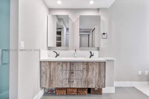 6365 Collins Ave 4307, Miami Beach FL - photo 21 of 43