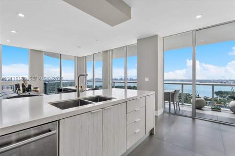 6365 Collins Ave 4307, Miami Beach FL - photo 9 of 43