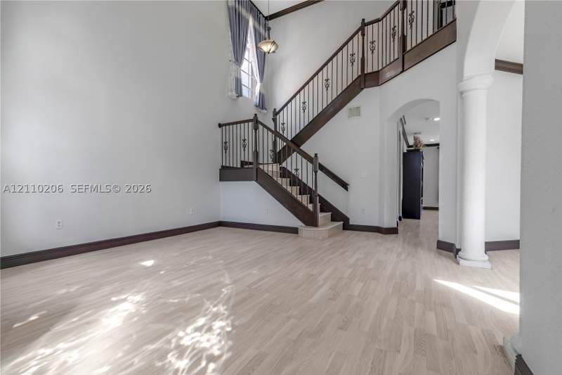 4 bedroom SingleFamilyResidence at 14843 SW 24th St, Sella Sub, Miami — photo 4