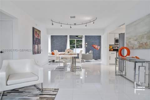 21230 NE 24th Ct, Miami FL - photo 11 of 34