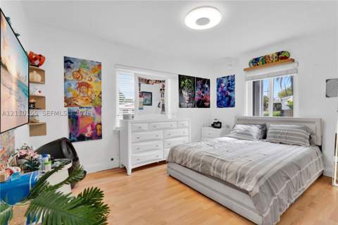 4310 SW 7th St, Miami FL - photo 12 of 33