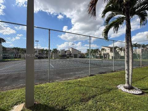 10231 Fontainebleau Blvd 106, Miami FL - photo 11 of 12