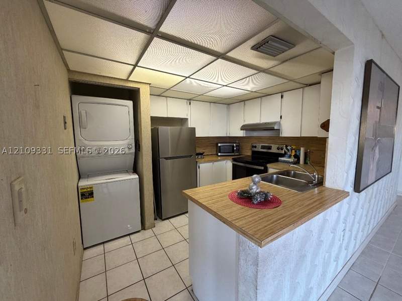 3 bedroom Condominium at 10231 Fontainebleau Blvd 106, Indian Lk Village Phase 1, Miami — photo 4