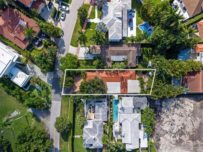5 bedroom SingleFamilyResidence at 421 W 62nd St, Beach View Addn, Miami Beach — photo 5