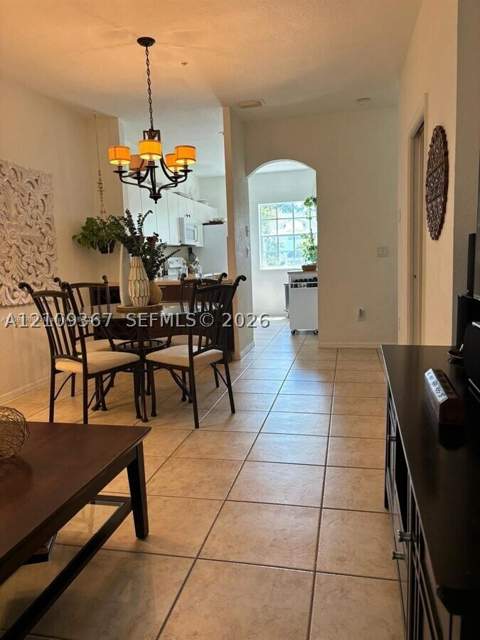 5610 NW 114th Pl 212, Doral FL - photo 6 of 9