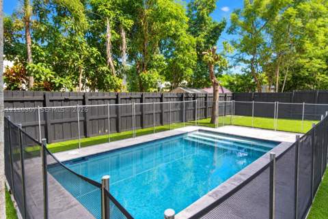 1509 SW 15th St, Miami FL - photo 7 of 38