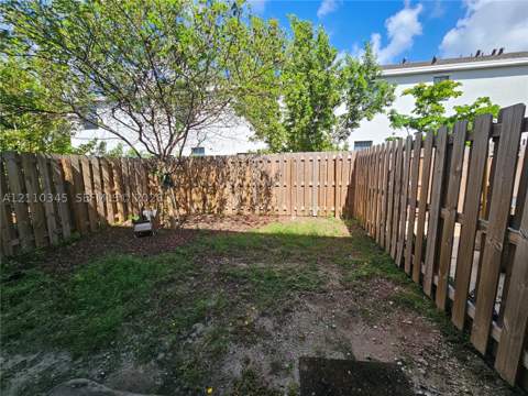 465 NE 12th St, Florida City FL - photo 19 of 36