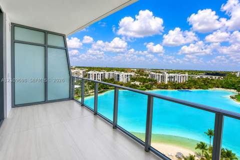2411 Laguna Circle 810, North Miami FL - photo 9 of 82